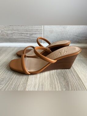 J. Crew Double-Strap Tan Leather Stacked Wedges Size 8.5